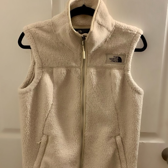 campshire vest - Picture 2 of 3